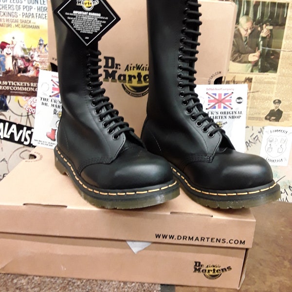 Dr Martens 1942, Größe UK 5-11 Schwarz 20 Hole Steel