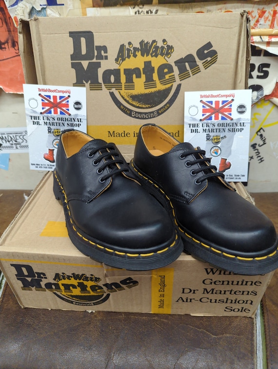 Size 5W / 3.5Y - Dr Martens Womens 30612 Platform Purple