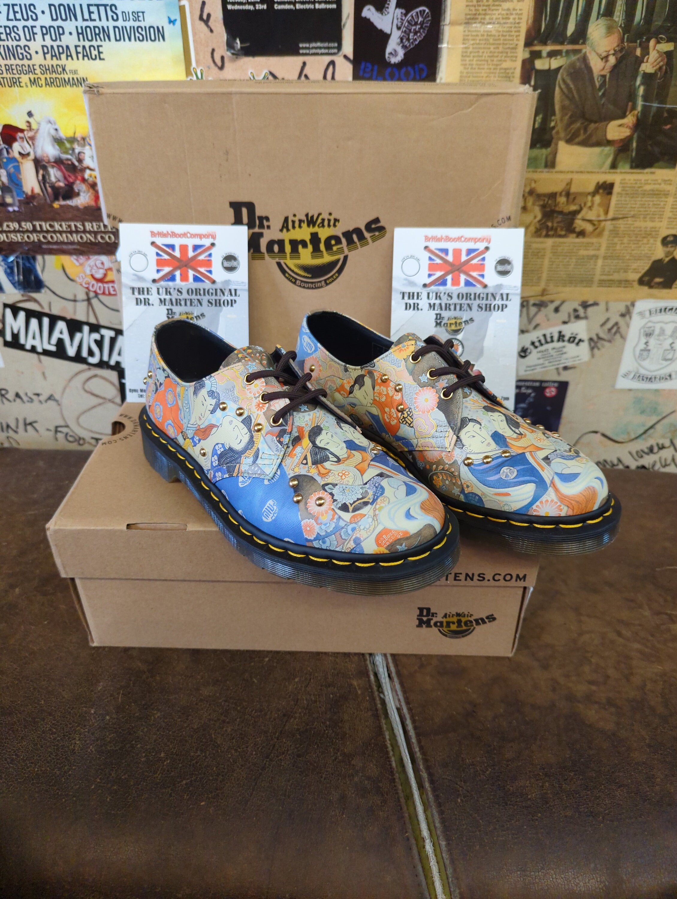 Dr.Martens 1461 NATURAL CANVAS 水色 Dr. Martens 1461 Natural Canvas - 3 Colors – Shoeaholic Eugene