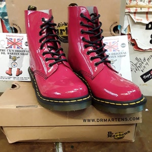 Dr Martens 1461 Eastern Art Japanese Artist Studded Rare Dr Martens 1461 Eastern Art Japanese Artist Studded Rare