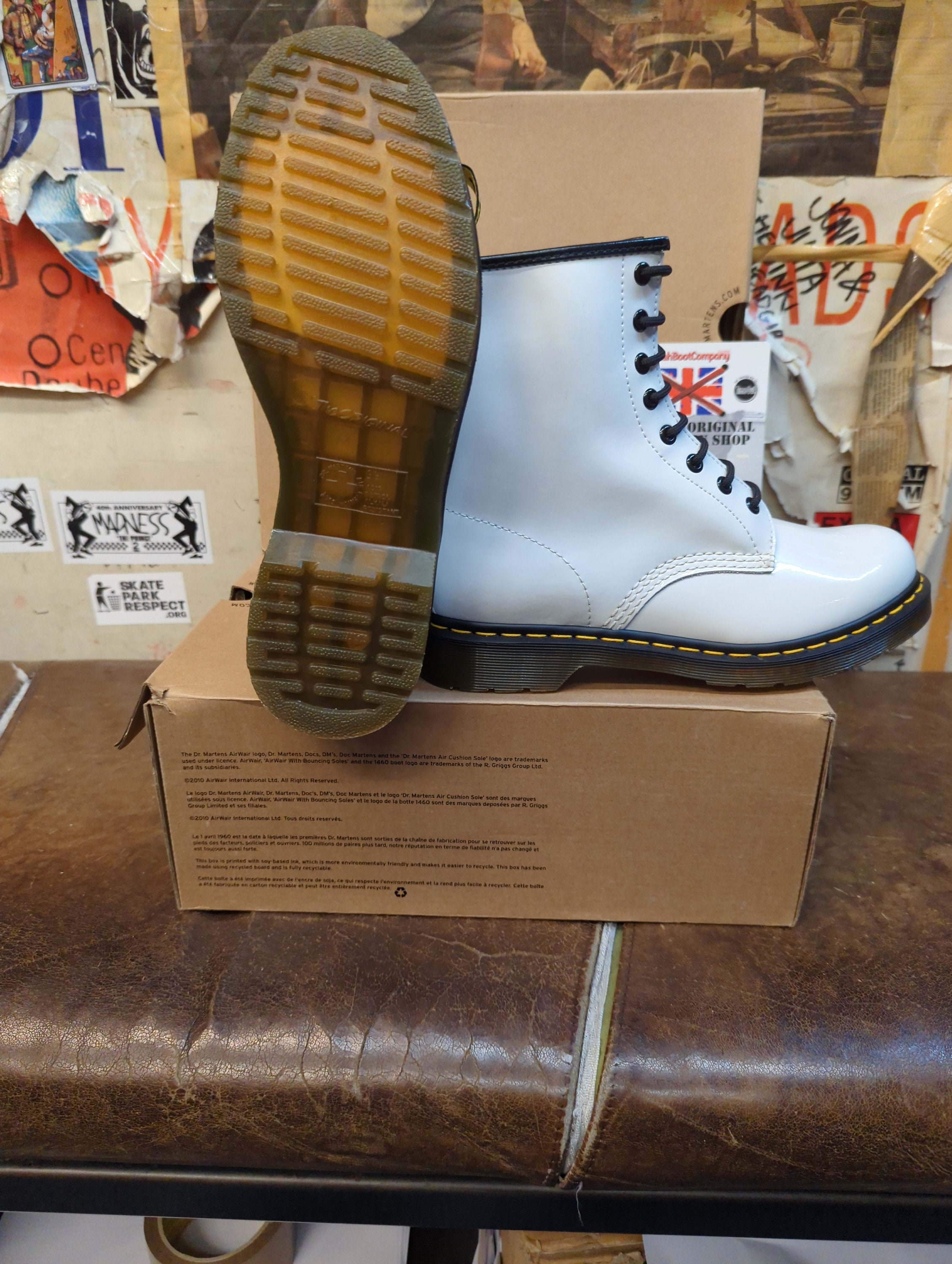 Dr martens hotsell airwair international