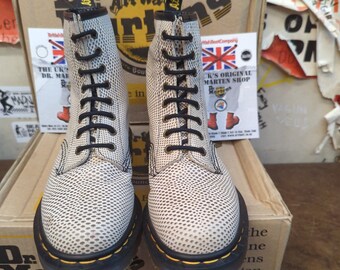 Doc martens peau de serpent discount