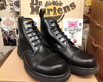 Dr. Martens ブラックブーツ UK 4 ドクターマーチンブーツ / サイズ UK4 / イギリス製