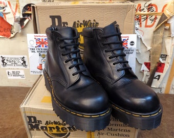 Dr Martens 939 Black Abaline Platform 6 Hole Made in England Size 10