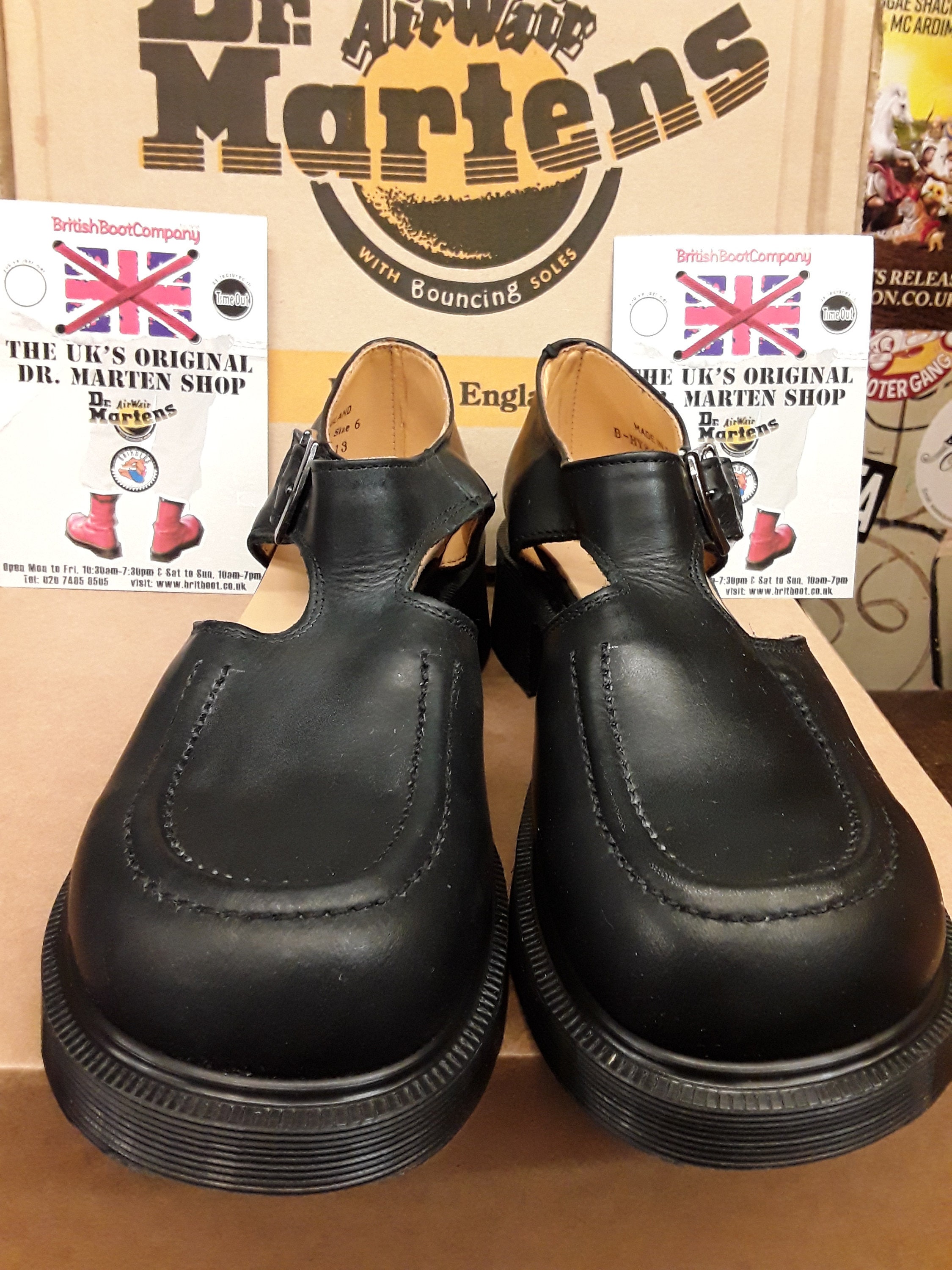 Dr martens shop anni 90