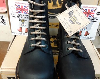 Dr Martens 8338z Bex Black Waxy 8 Hole Made in England Size