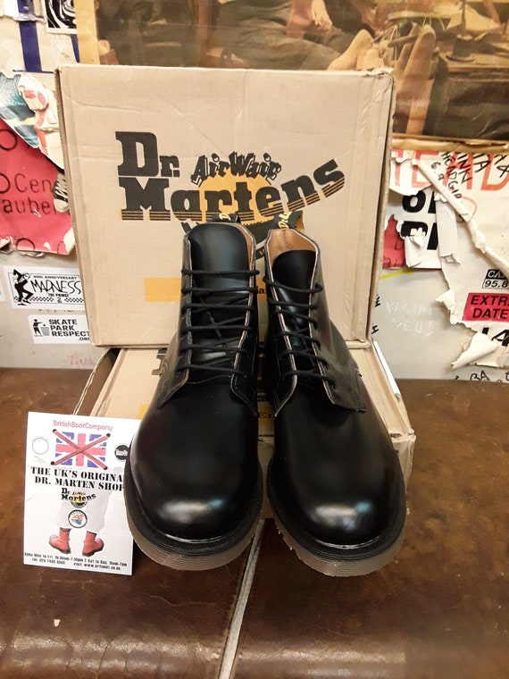 Dr Martens Vintage 90's, Size UK 9,11, Made in England, 6 Dr Martens Vintage 90's, Size UK 9,11, Made in England, 6