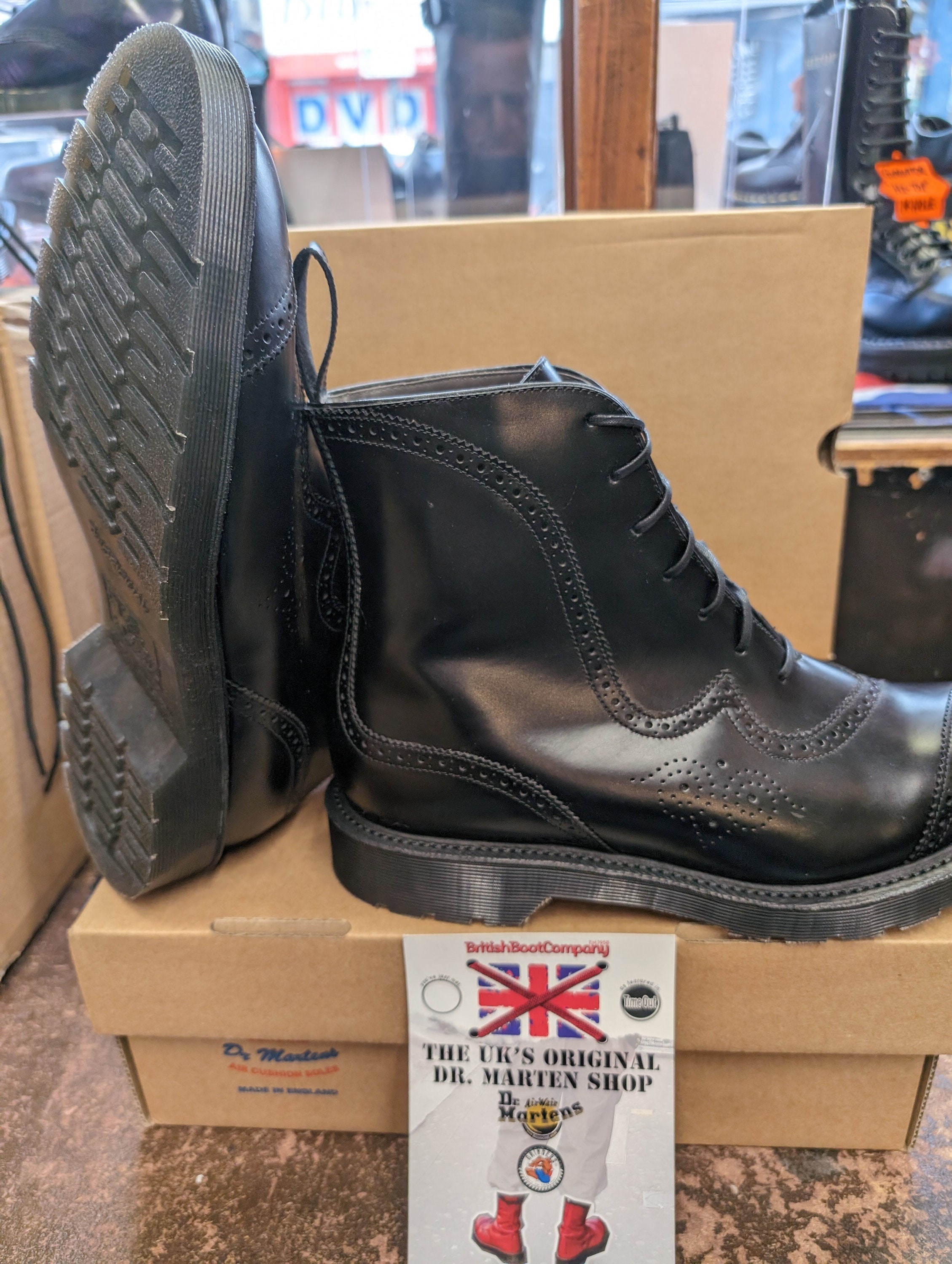 Doug martin boots hotsell