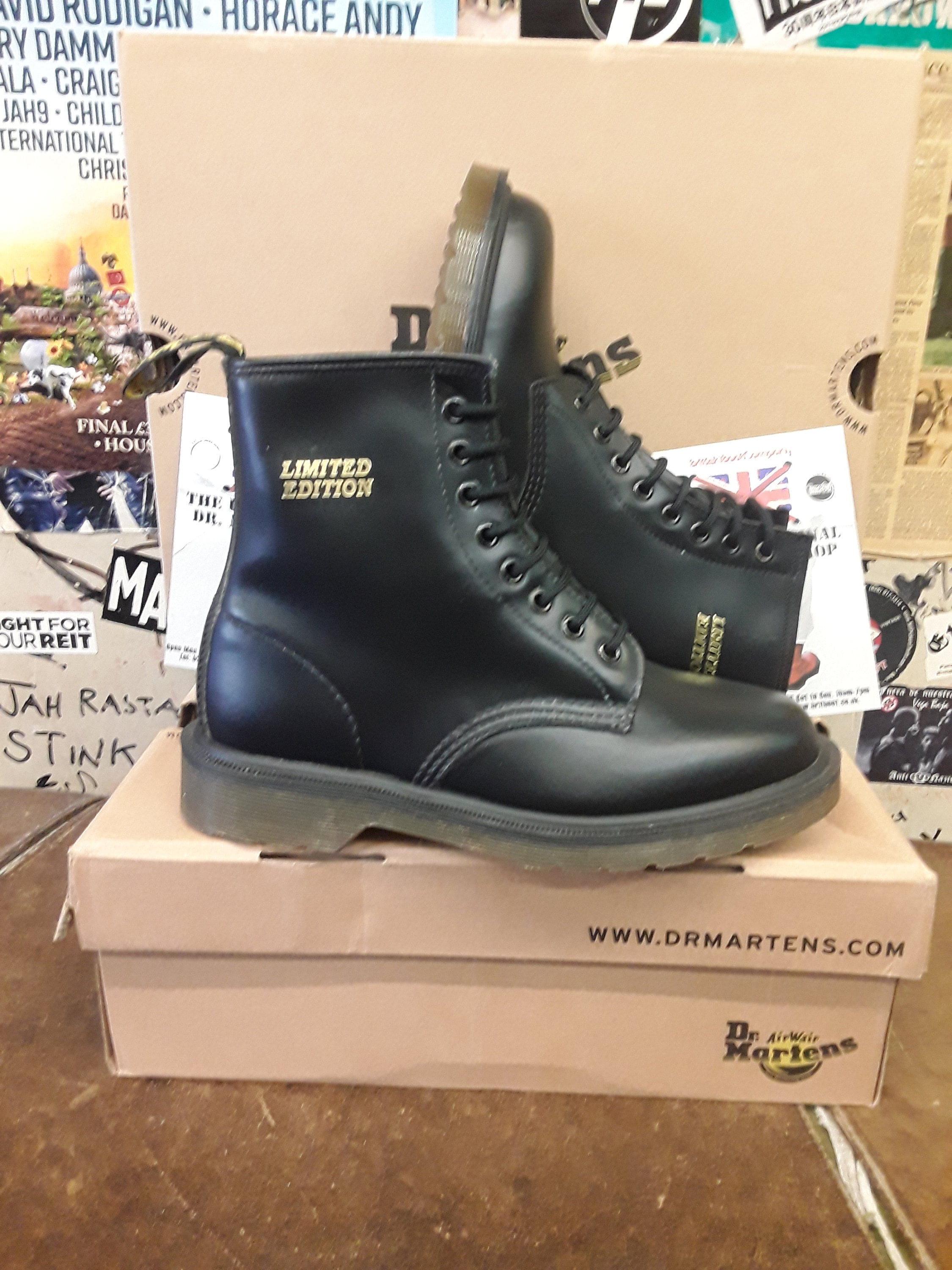 Dr martens no future best sale