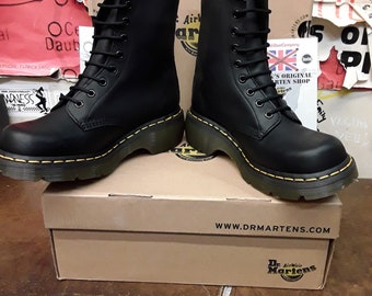 Dr Martens 8795 Black Waxy Hole Club Sole Sizes and