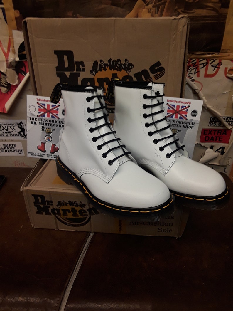 Dr Martens 1460 White Made in England in the 1990s Vintage 8 - Etsy Finland
