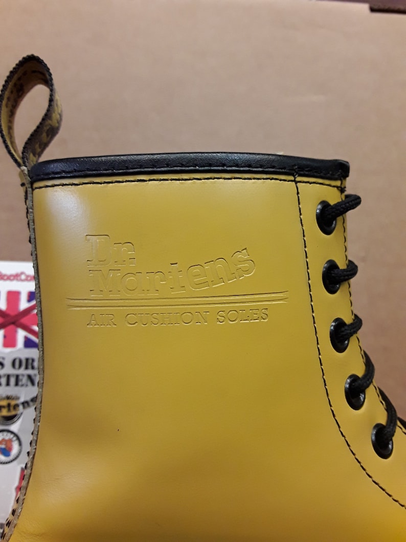 Dr Martens 1460Z Vintage Yellow Smòoth, platform Sole, Made in England image 4