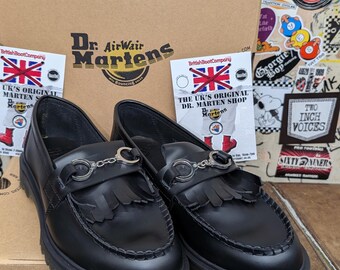 Dr Martens Adrian zwarte loafer met ketting, maat Nederland