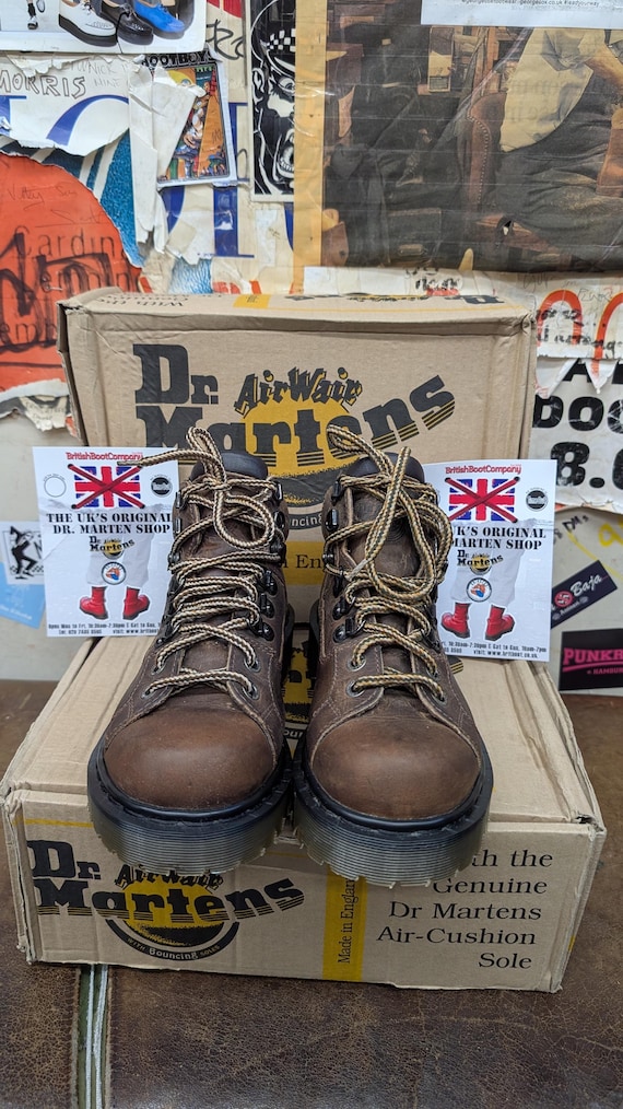 Vintage Dr Martens Boots Mens Size‎ 7 Made in England Hiking 8699 90s Vintage Dr Martens Boots Mens Size 7 Made in England Hiking  main image 4