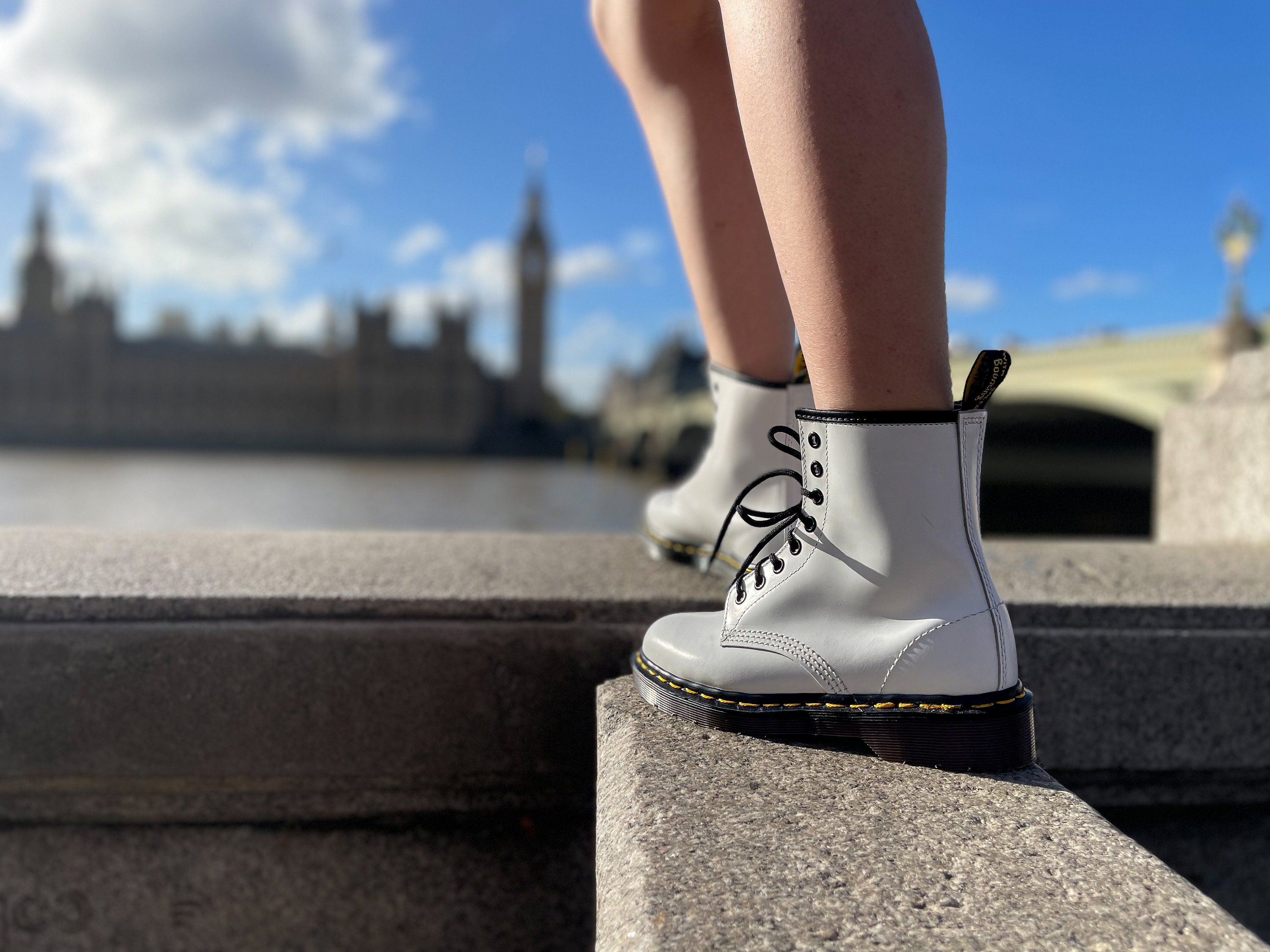 Dr Martens *vintage* Made in England, White Boots 1460 / 8