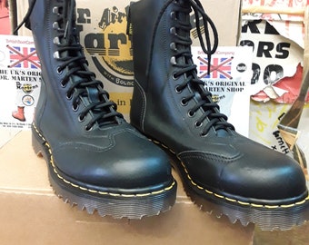 Dr Martens 8066 Made in England Black Hiking Boot Size 7