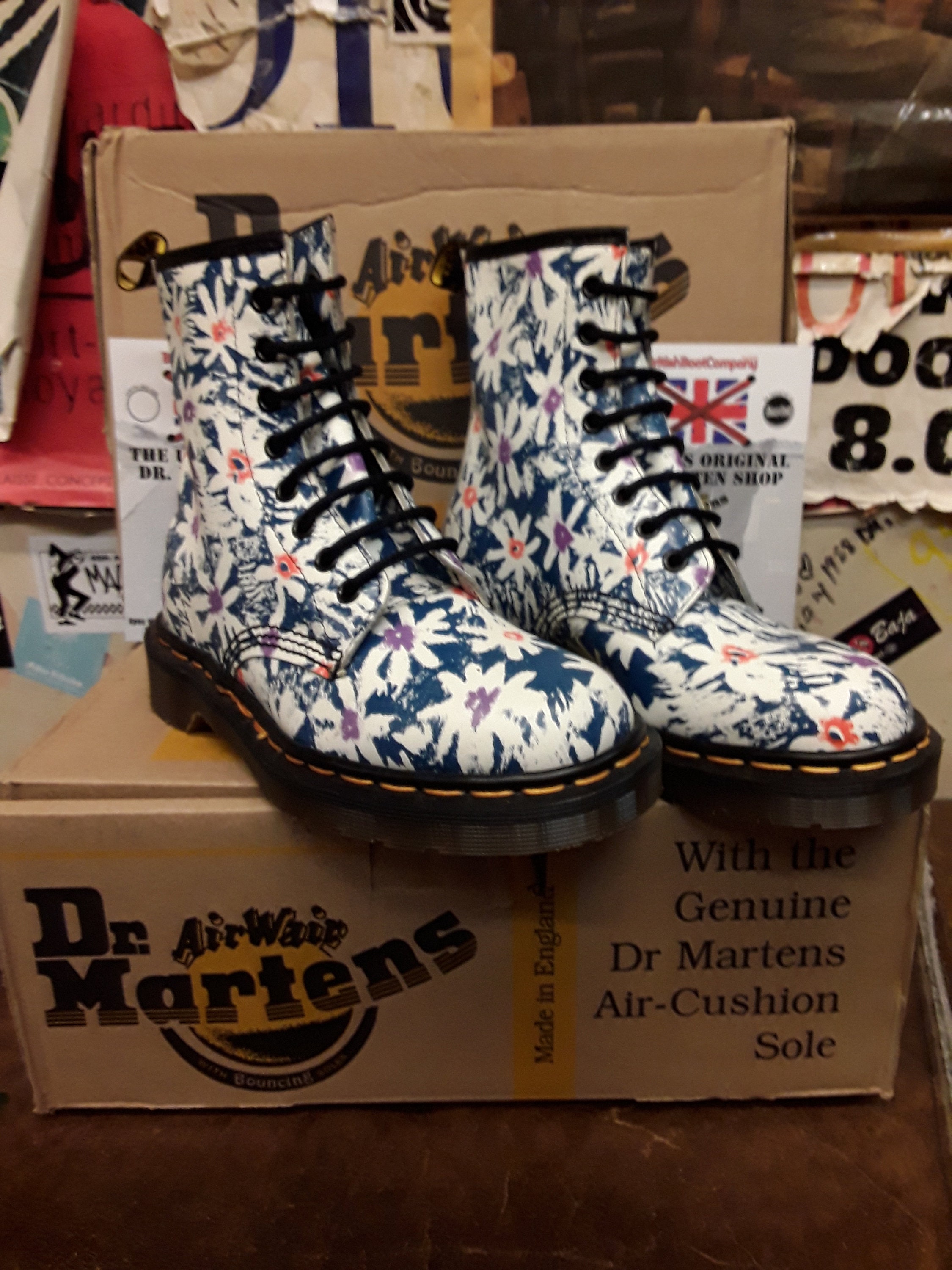 Dr martens inglesas white online