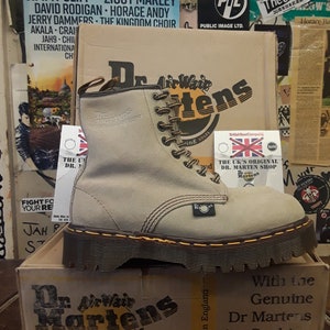 Dr Martens 8338 Sand Suede Bex Sole Made In England Size 5