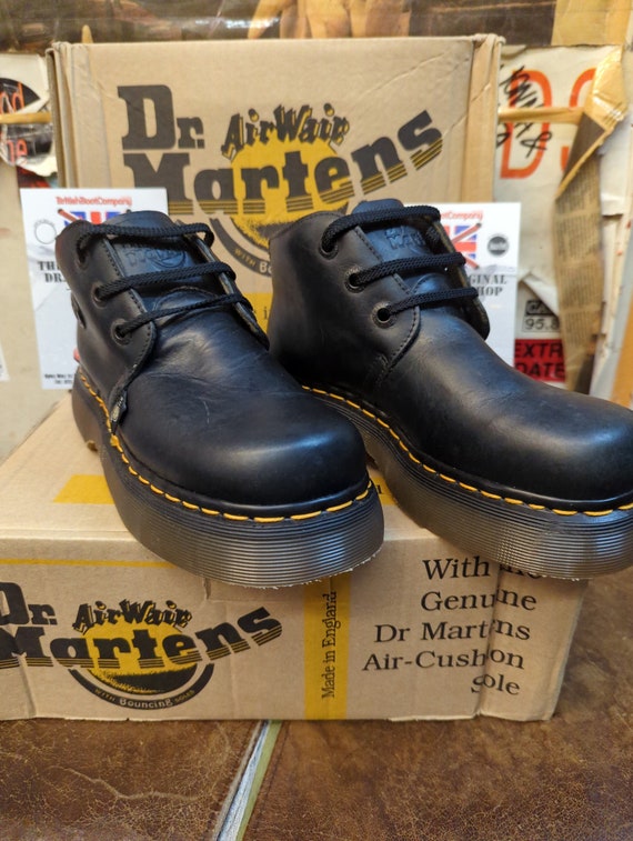 Dr Martens 8362 Negro Made in England Bota plataforma Talla 4