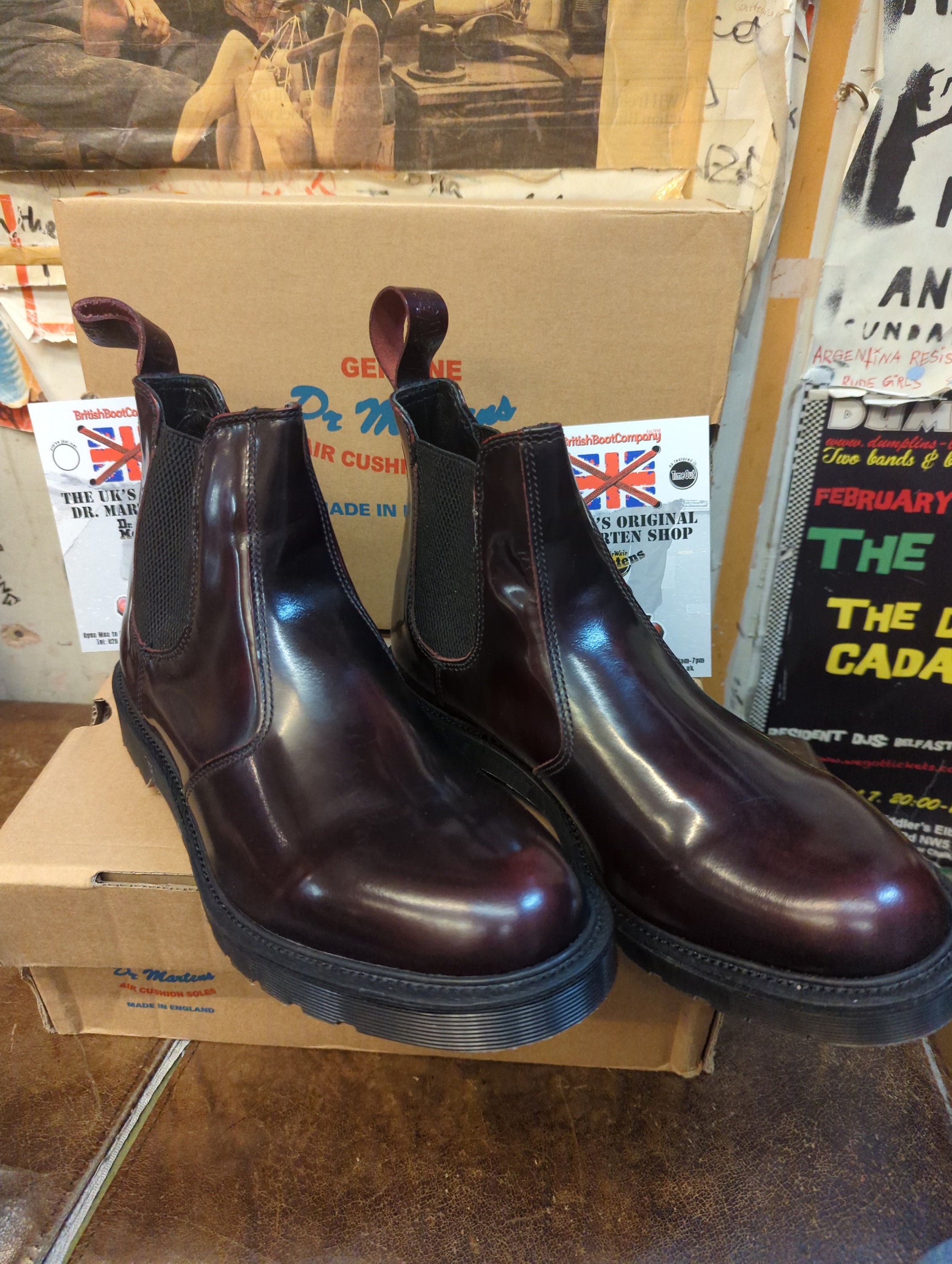 Dr. Martens Made in England 2976 Vintage Chelsea Boots - Black