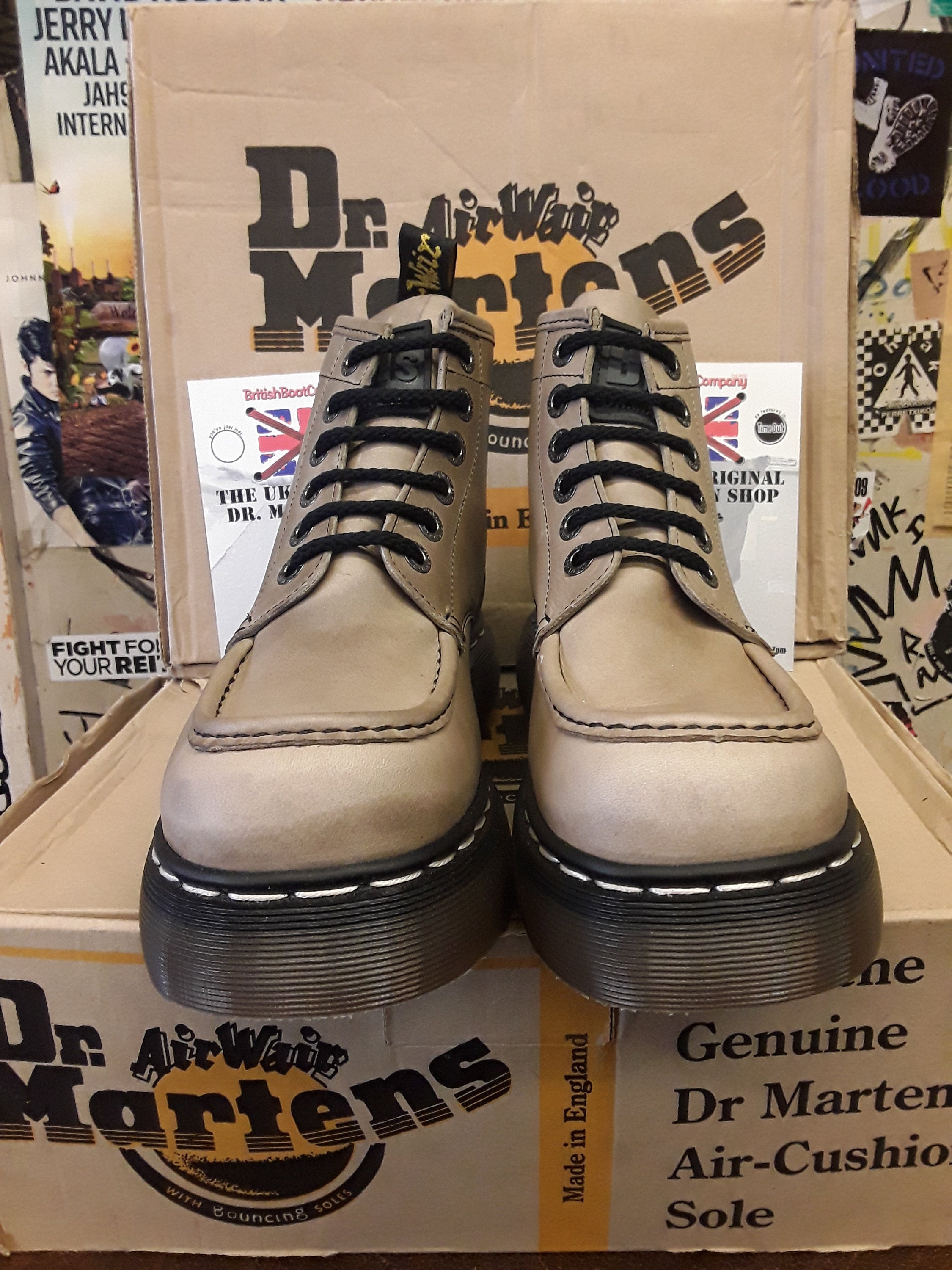 Dr Martens Made in England Lino Harvey 6 Eye Moccasinapron Bota Talla 4 Etsy Mexico
