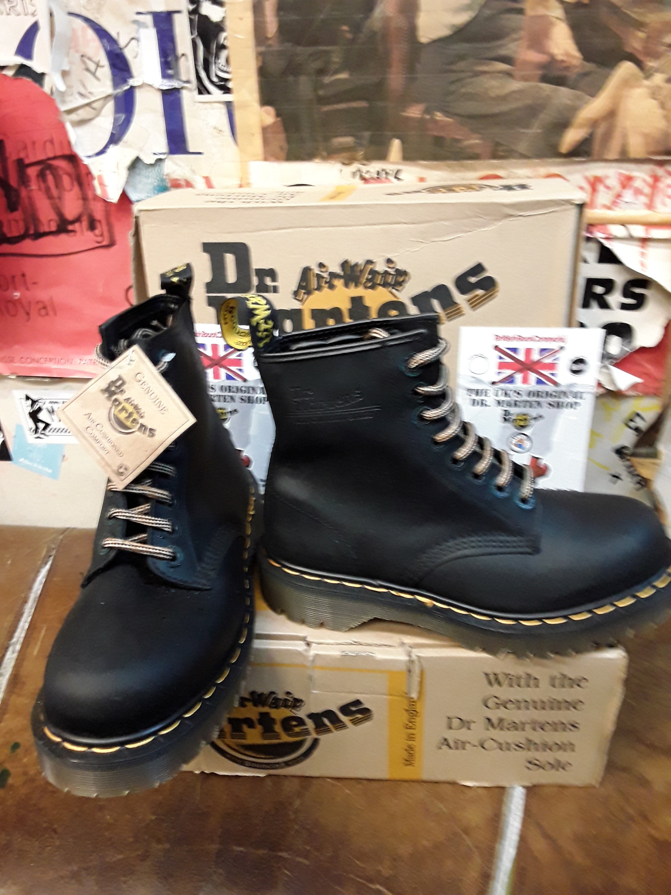 Dr Martens 8338z Bex Black Waxy 8 Hole Made in England Size Dr Martens 8338z Bex Black Waxy 8 Hole Made in England Size