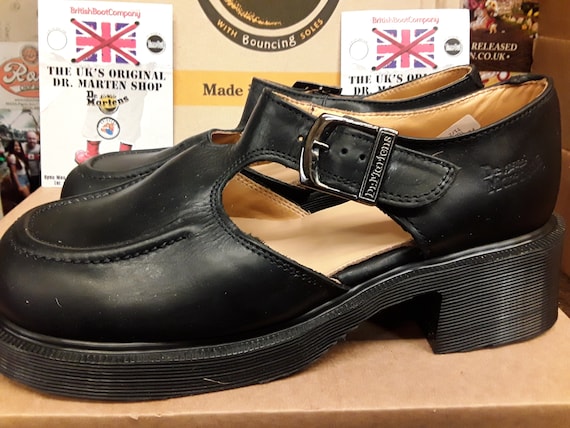 Buy Dr Martens Vintage Mary Janes 90's Size UK 6-7 Black Waxy Online in  India - Etsy