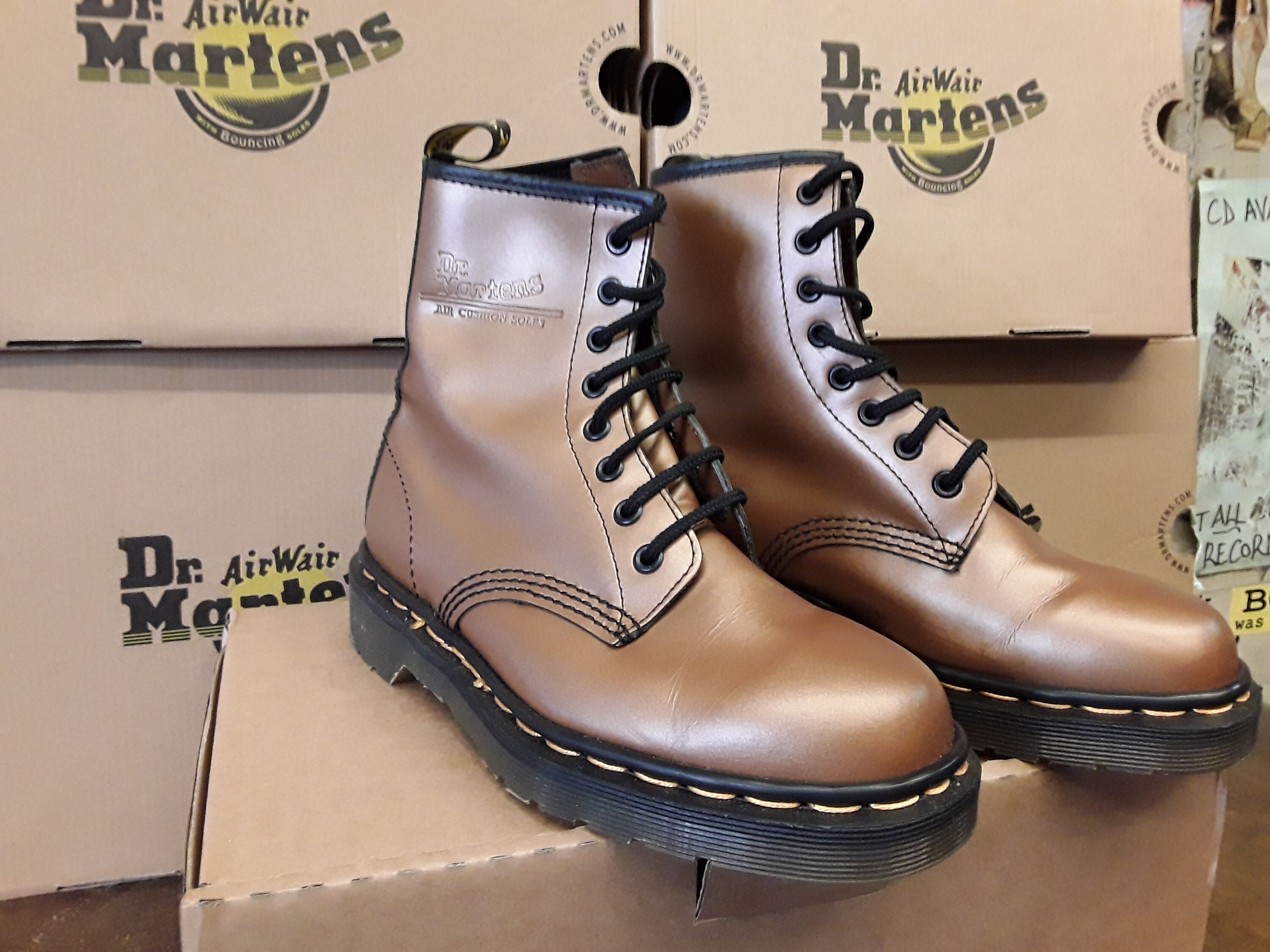 Dr Martens Vintage Gold Metallic 1460z Size 4 Made in England
