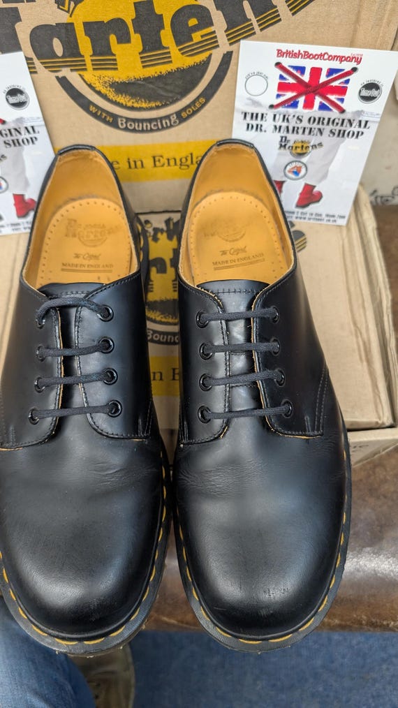 Dr Martens 1561 Made in England Black Smooth 4 Hole Size 12  display picture 2