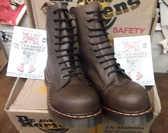 Dr. Martens Air Wair Womens 8287 Doc Vintage Chunky Grizzly  display picture 3