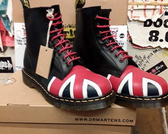 Dr Martens Union Jack 8 Loch Verschiedene Größen