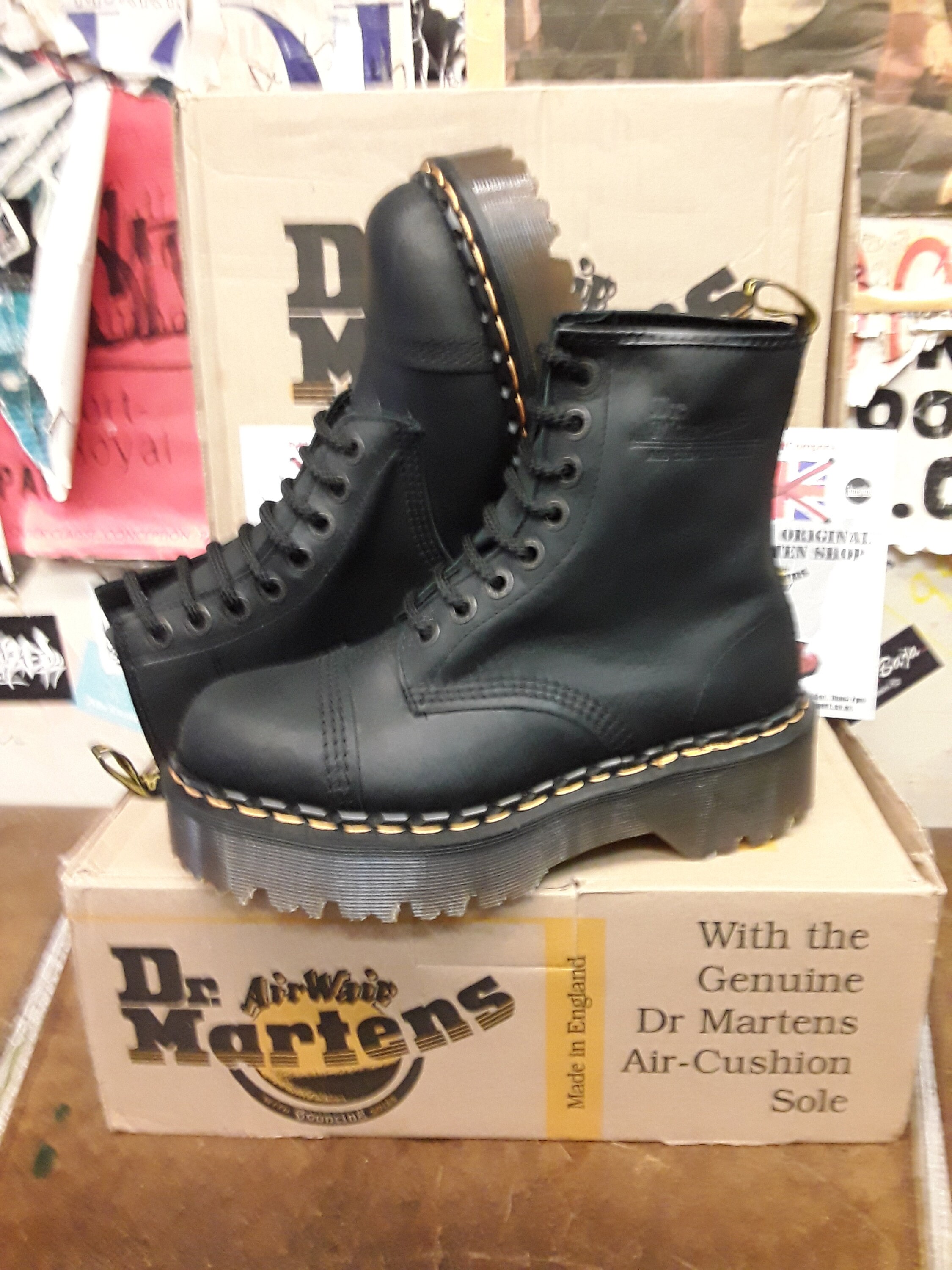 Dr Martens 8265 Black Waxy Made in England Envy Sole Size 5 - Etsy