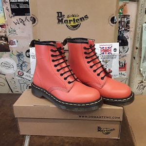 Carey in Black | Dr. Martens