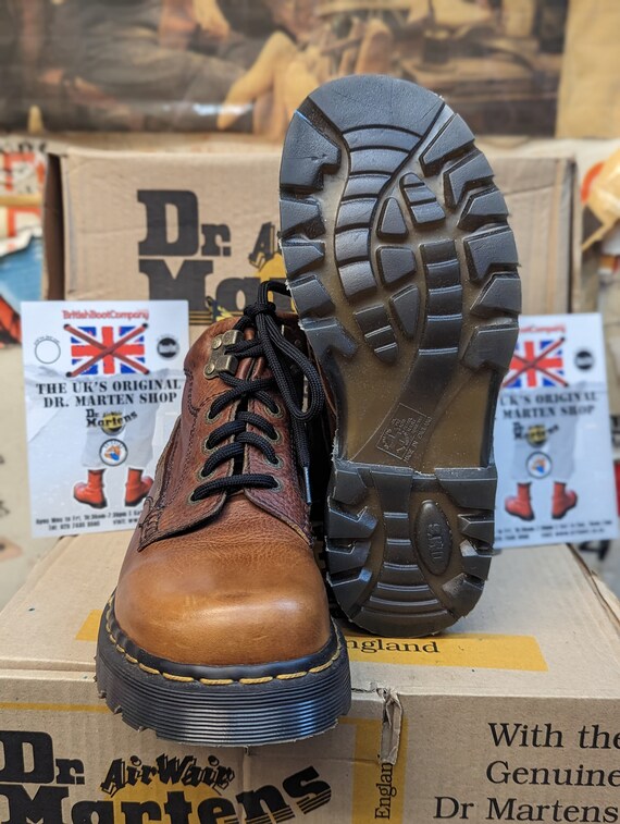 靴 Dr. Martens Made In England Dr Martens Red Brown Leather Boots, Made in England, Size UK5
