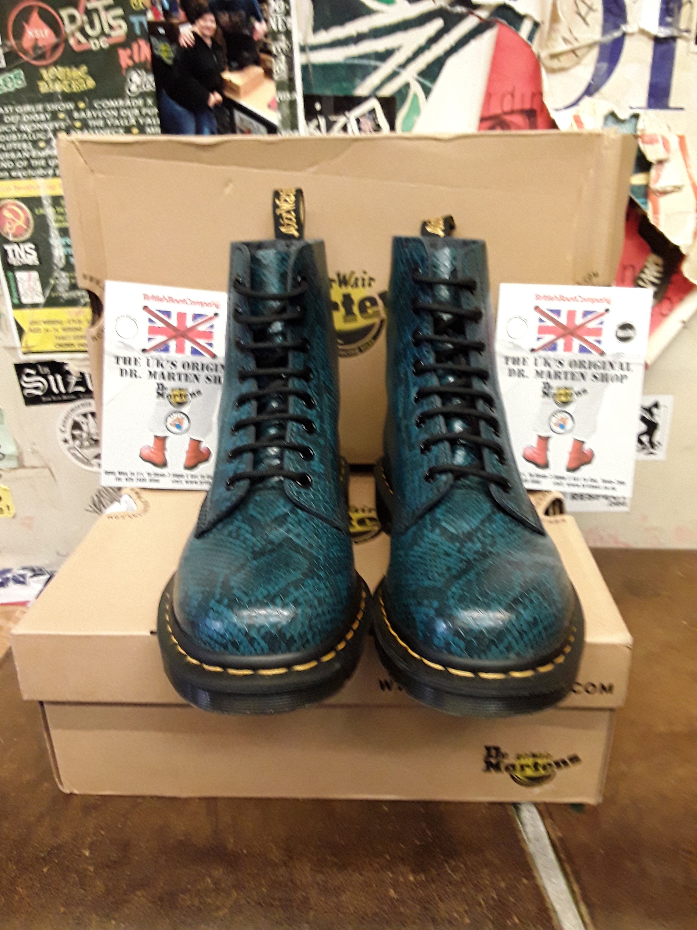 Dr Martens Pascal Blue Viper Snake 8 Gaten Maat 8 - Etsy Nederland