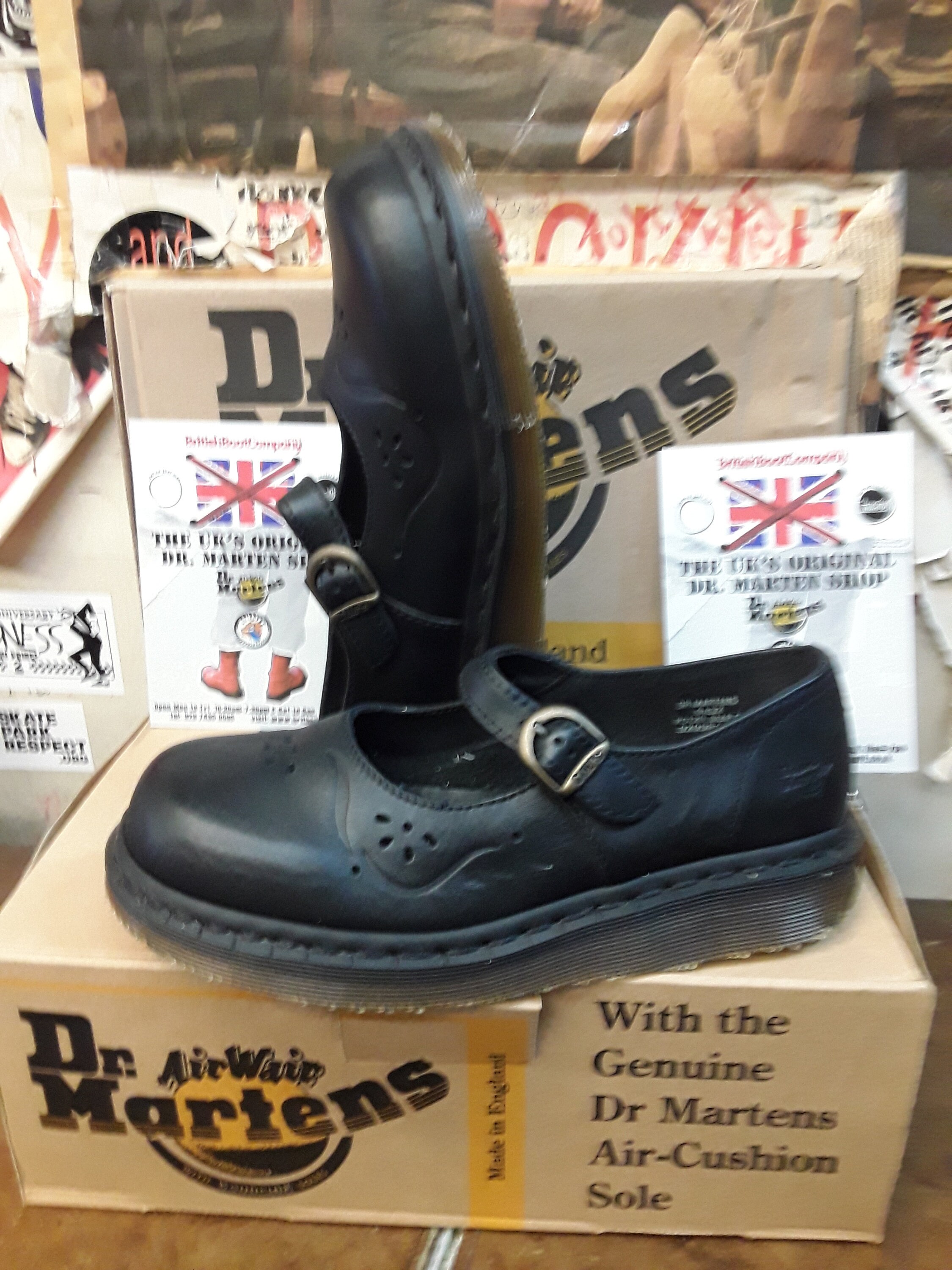 ココナッツDr. Martens ブラック 9 (UK)28cm ココナッツDr. Martens ブラック 9 (UK)28cm Unisex Boots