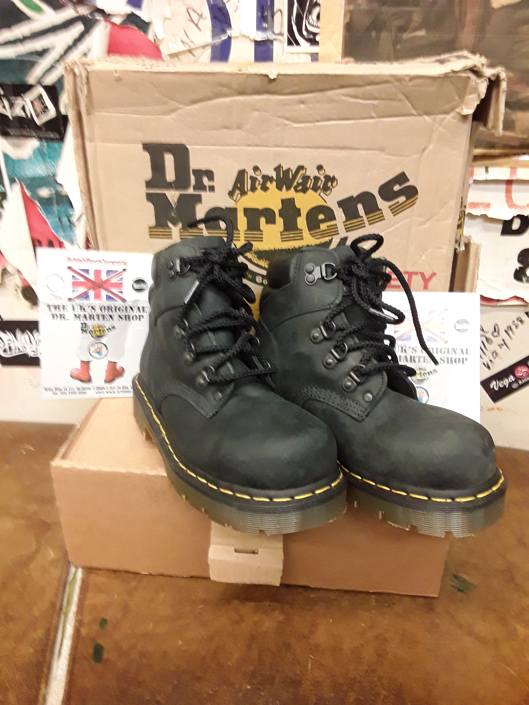 Dr Martens 8834 Industrial Made in England Various Sizes - Etsy Dr Martens 8834 Industrial Made in England Various Sizes - Etsy