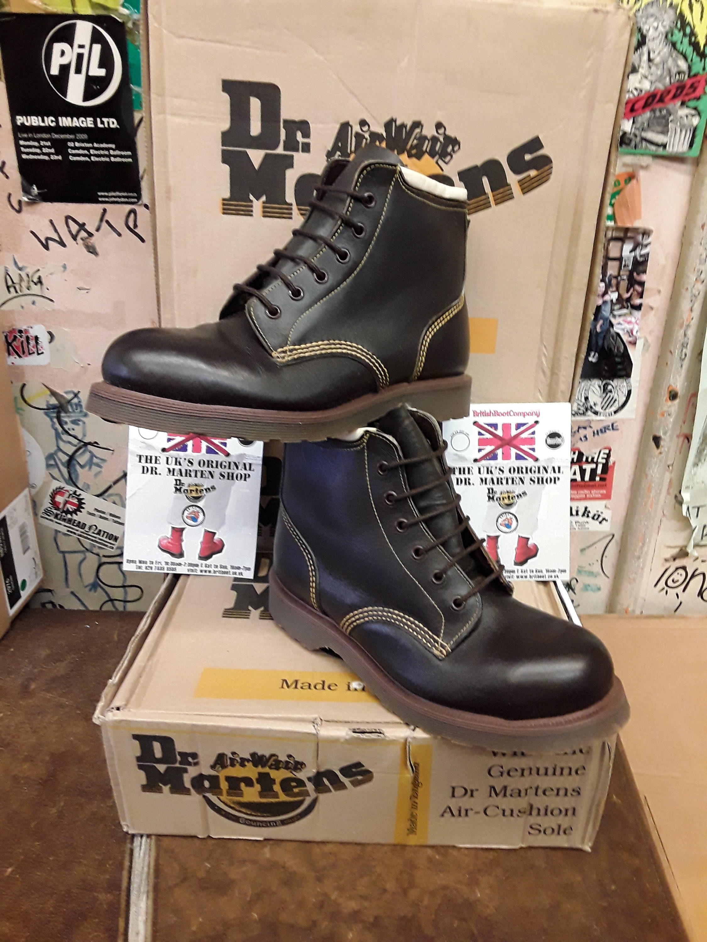 solovair dr martens