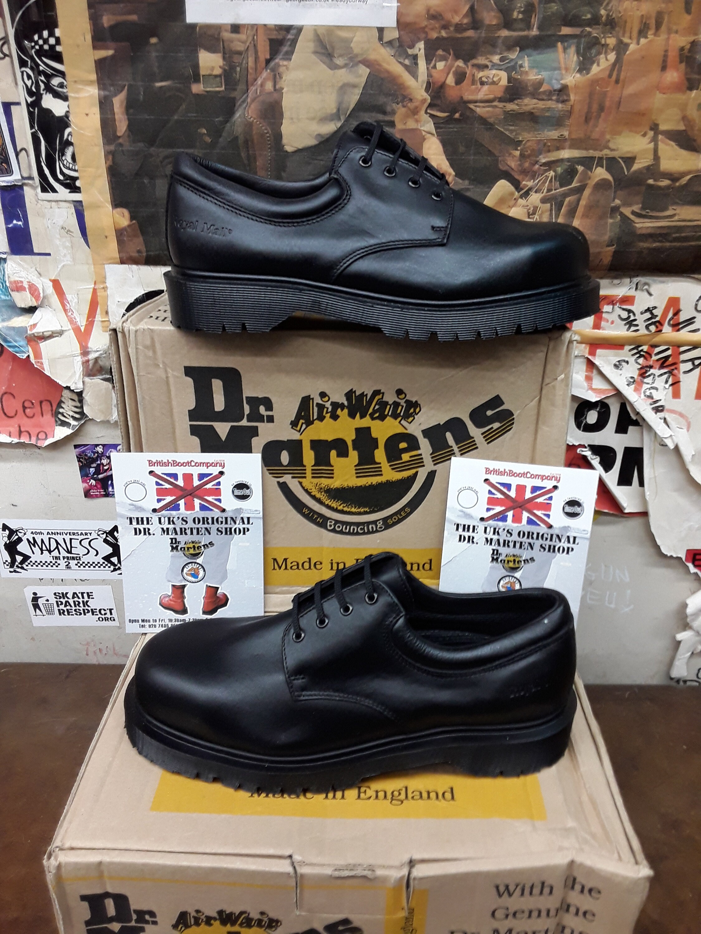 Dr martens shop 2216 shoe