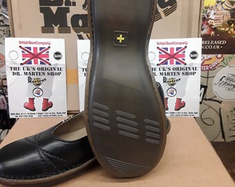 Dr Martens Slip on Shoe / Size UK5 / Black Soft Leather