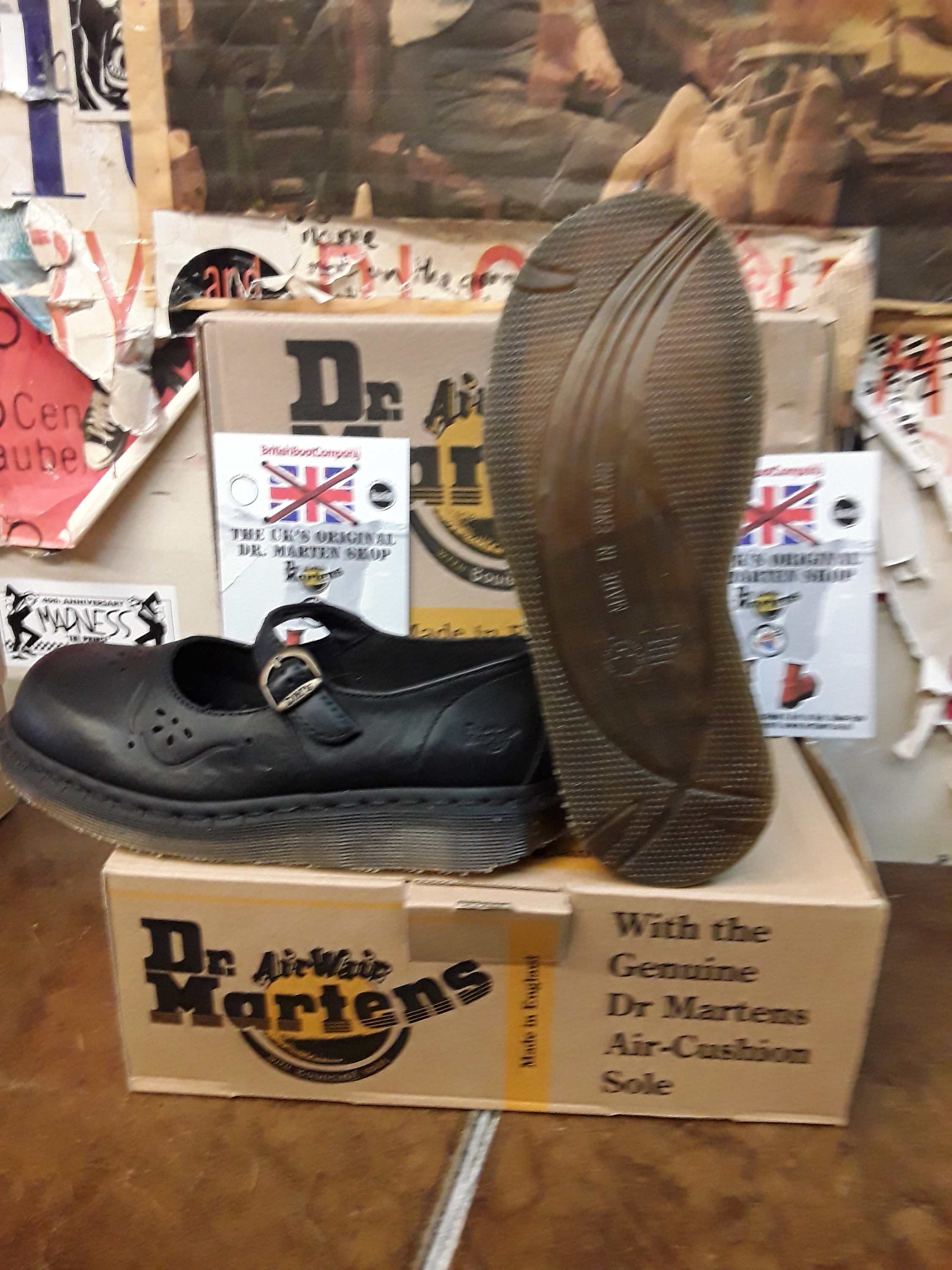 ココナッツDr. Martens ブラック 9 (UK)28cm ココナッツDr. Martens ブラック 9 (UK)28cm Unisex Boots