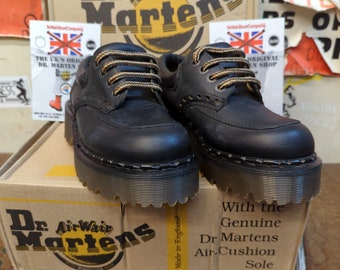 Dr Martens Low Shoes Black Leather 3 Eyelets P.37 (4.UK) Dr Dr Martens Low Shoes Black Leather 3 Eyelets P.37 (4.UK) Dr