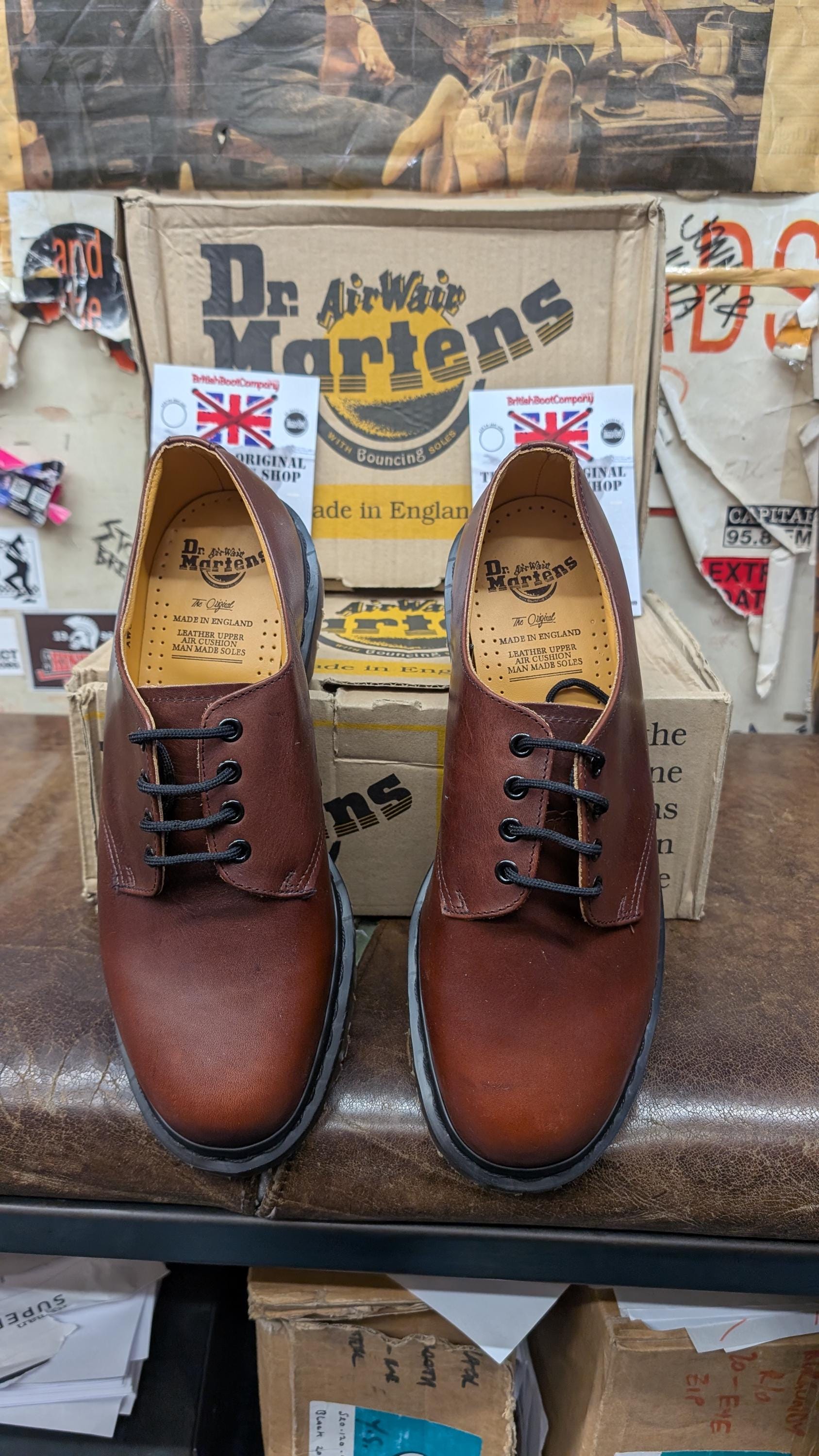 Dr Martens Made In England 1561 Brown CH Leather Mens US 13 UK 12 Oxford Derby 1461 Made in England Denver Leather Oxford Shoes in Brown  main image 2