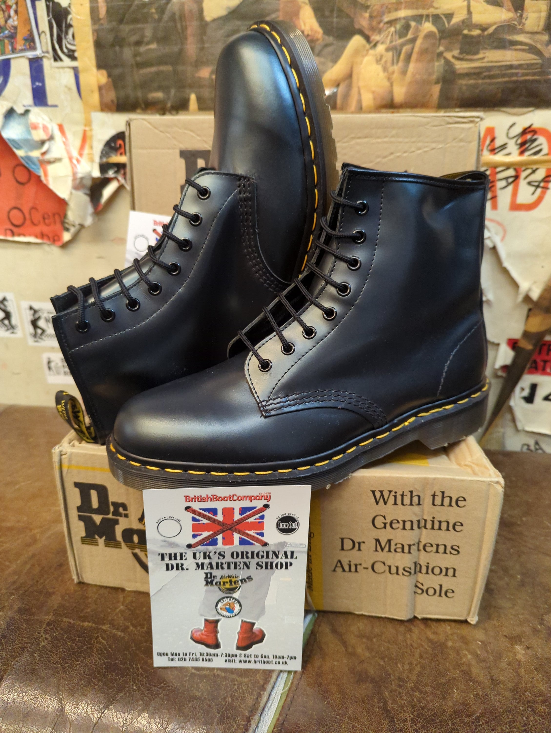Dr. Martens 1460 ブラック 1460 Lace and Zip Smooth leather Boots in Black | Dr. Martens