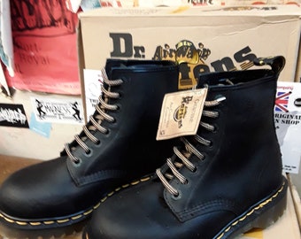 Dr Martens 8338z Bex Black Waxy 8 Hole Made in England Size Dr Martens 8338z Bex Black Waxy 8 Hole Made in England Size