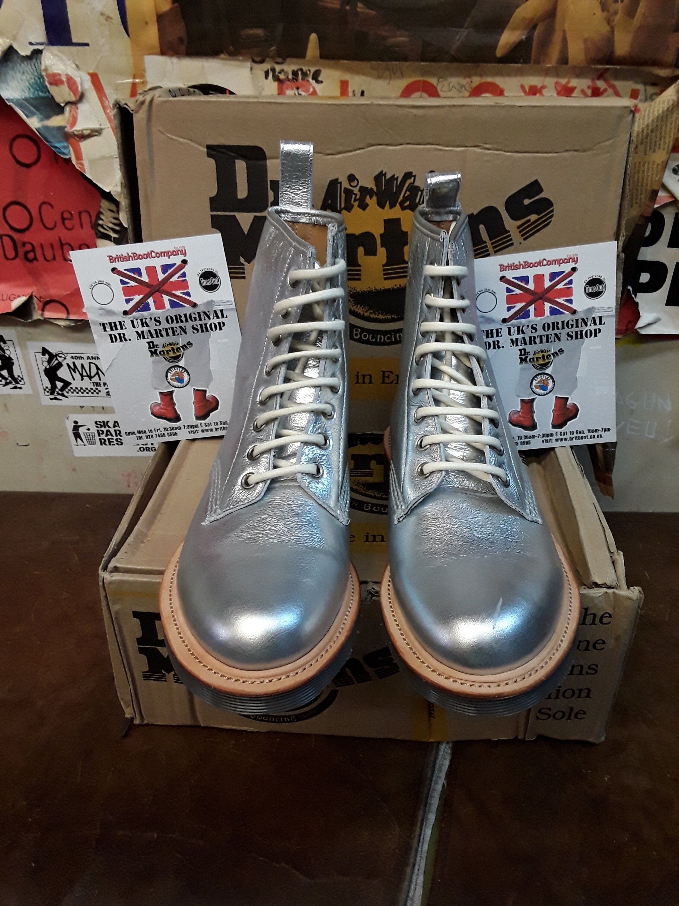 Dr Martens Silver, Szie UK6, Nappa Leather, Made in England