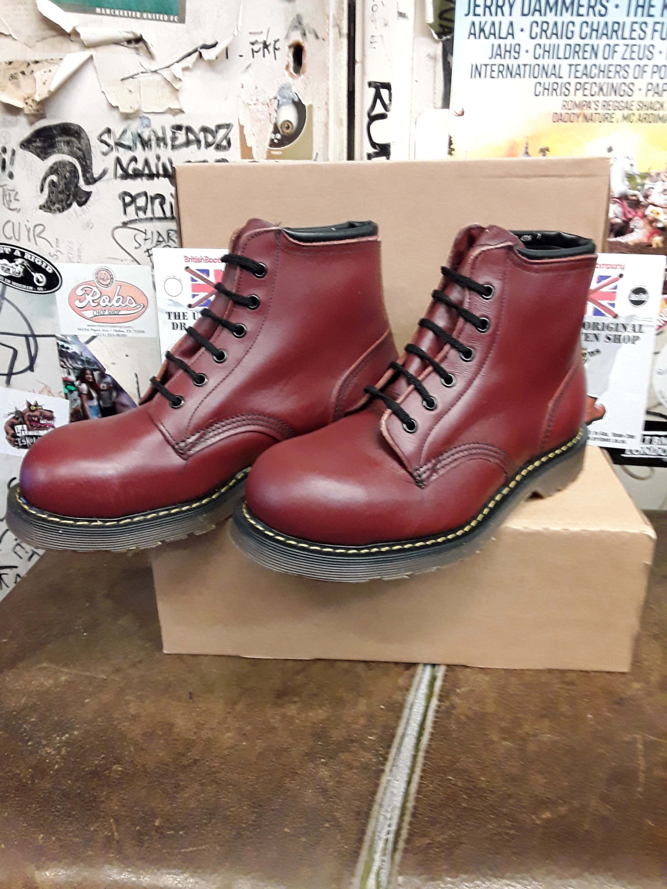 Solovair Dr Martens Copper 6 Hole Made in England Steel Size 7 - Etsy