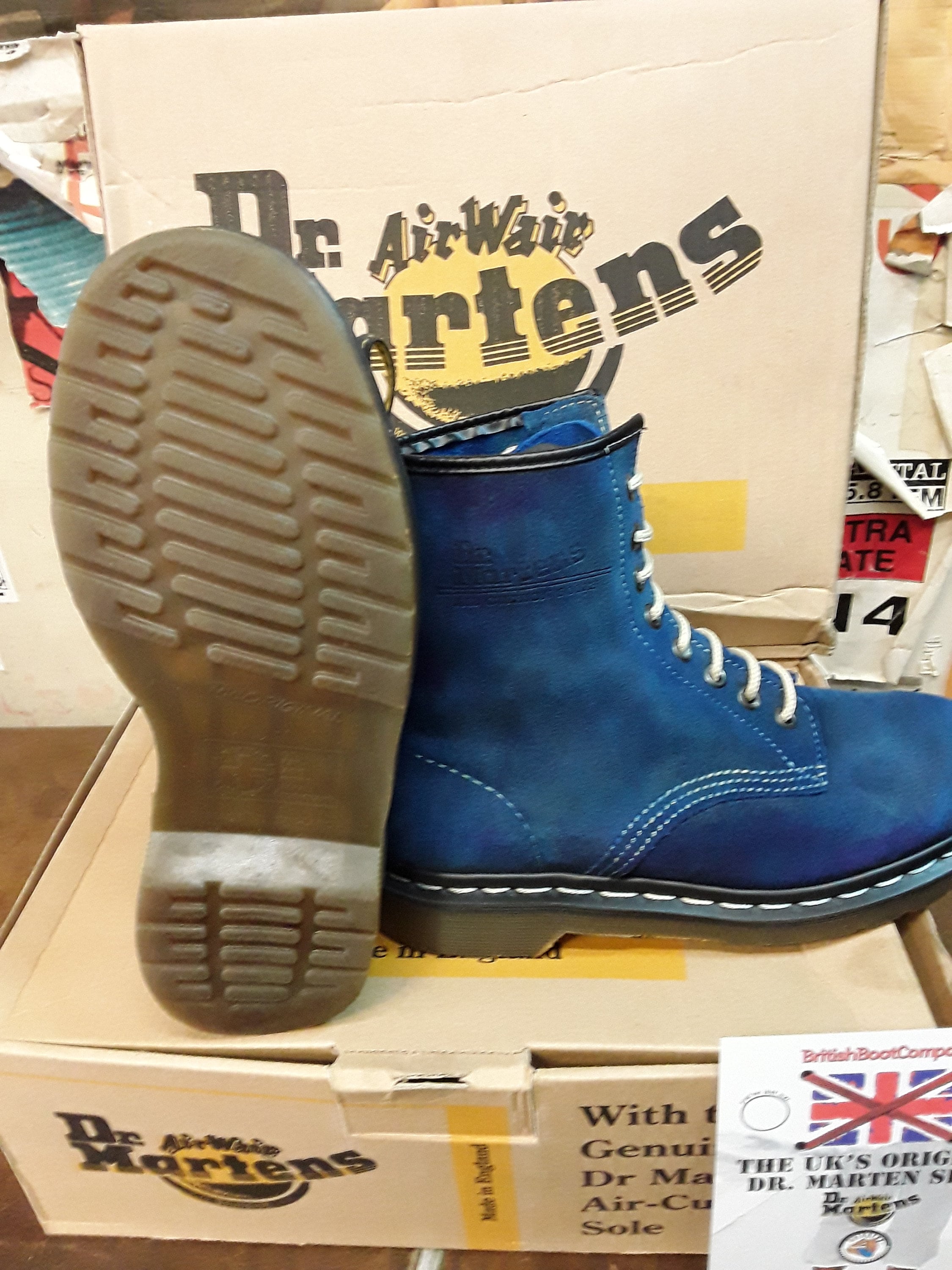 Dr Martens 9350 ブルー ヴィンテージ、ワキシー スエード 8 ホール