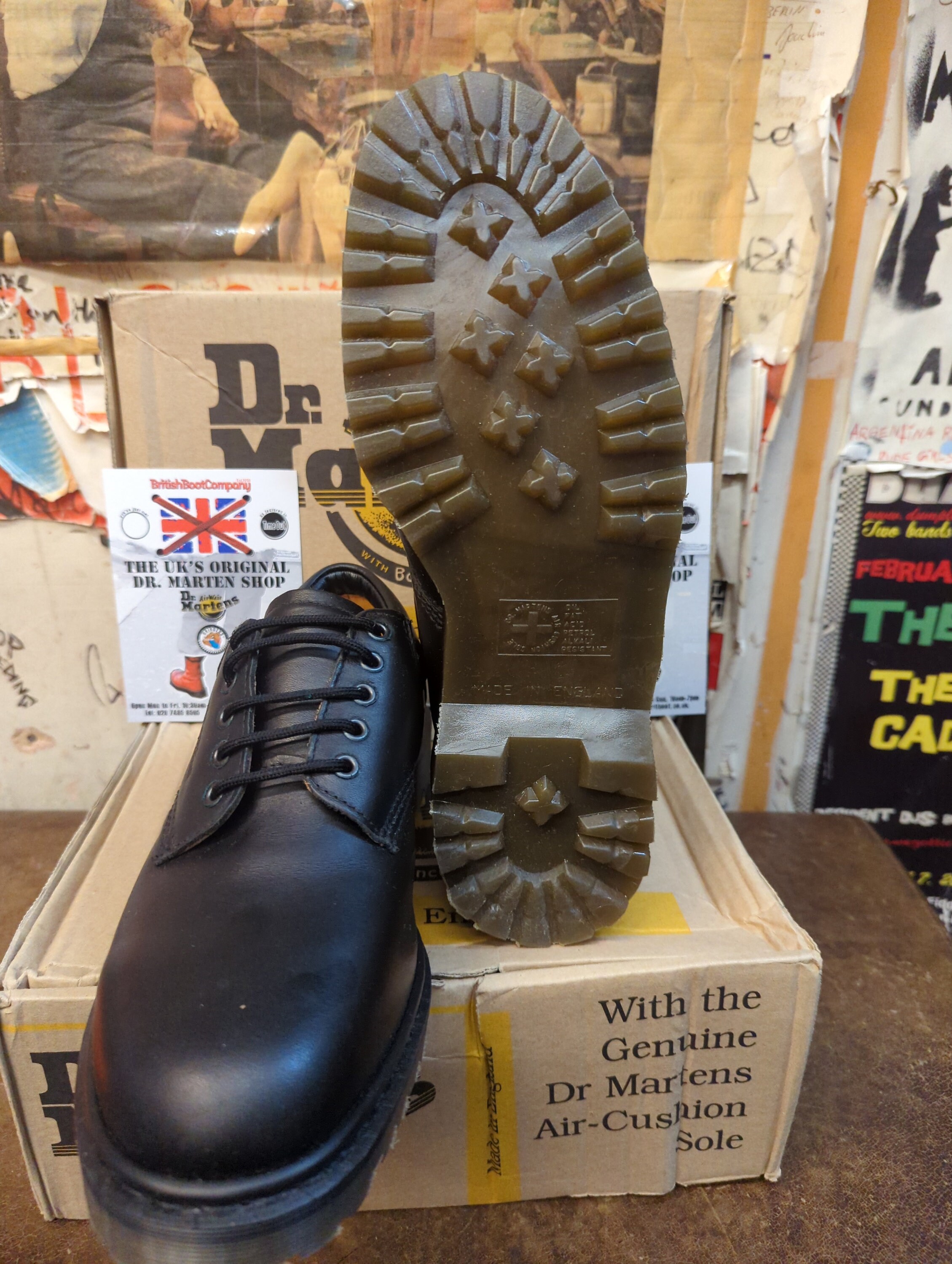 VINTAGE Dr. Martens 8053 Made in England Black Leather Oxfords Size 11 Vintage Dr Martens 8053 Oxfords Made in England Brown  main image 2