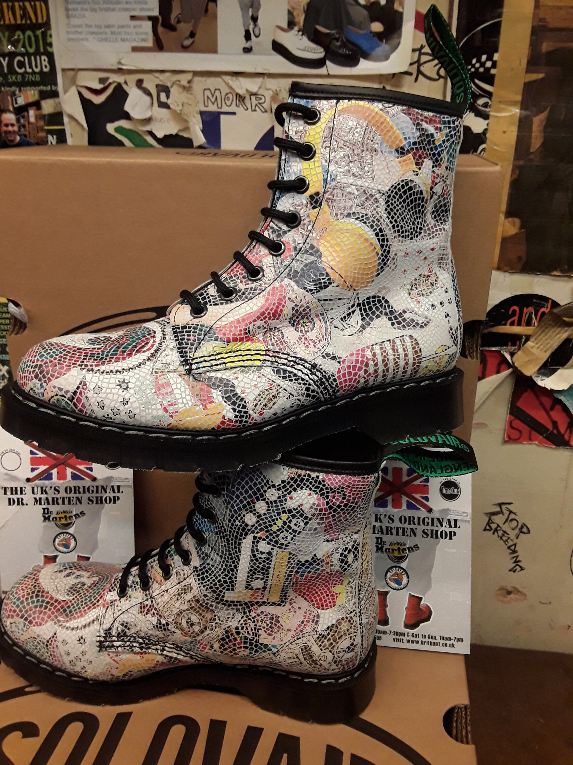 Solovair 8 Hole Mosaic Design 8 Made in England Size 6 - Etsy